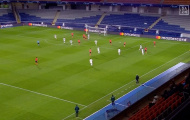 CHOÁNG! M.U có 2 pha phòng ngự 'đi vào lòng đất' như muốn đá bay ghế Solskjaer