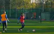 Mesut Ozil lộ hình ảnh gây ngỡ ngàng trên sân tập Arsenal