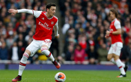 Bỏ rơi Mesut Ozil, Arsenal giờ hối hận chưa?