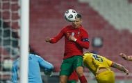 Ronaldo lại 'bay giữa ngân hà', Bồ Đào Nha hủy diệt đối thủ 7-0