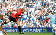 10 bàn thắng đẹp nhất của Paul Scholes cho M.U: Siêu phẩm trước Barca
