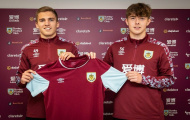 XONG! Rời Man Utd, hai sao trẻ cùng lúc gia nhập 'nhược tiểu' Premier League