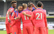 Thống trị sân khách, Chelsea tạm leo lên ngôi đầu