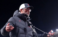 Klopp điên tiết: 'Tôi nghĩ về việc cho họ điểm'