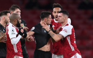 SỐC! Granit Xhaka nổi điên, bóp cổ đối thủ không thương tiếc