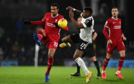 Liverpool toang mạnh, thêm 1 trụ cột hàng thủ gặp vận đen