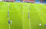 Khoảnh khắc phì cười của Son Heung-min đầu trận gặp Crystal Palace