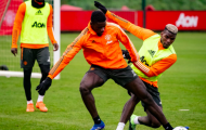 M.U tập luyện sung sức, lộ thái độ của Pogba khi bị loại khỏi đội hình