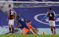 Hủy diệt West Ham, Chelsea cách top 2 chỉ 2 điểm