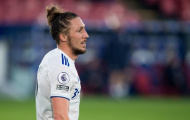 Luke Ayling nhận được lời khen của cựu cầu thủ Tottenham
