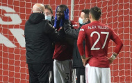Cản Eric Bailly trở lại sân, đội ngũ y tế Man Utd được khen ngợi