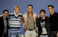 Ngày này năm xưa: Kaka, Torres, Messi như boy band trong đêm vinh danh Ronaldo