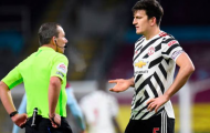 Gary Neville: 'Maguire sẽ gặp rắc rối lớn nếu trọng tài thổi phạt'