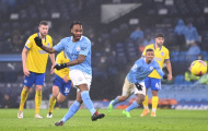 Pep Guardiola lý giải việc Sterling thực hiện quả 11m trận gặp Brighton