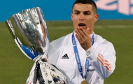 Bùng nổ đoạt siêu cúp, Ronaldo làm rung chuyển sách kỷ lục thế giới