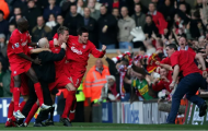 Liverpool thắng Man United sau 85 năm và vết sẹo Vidic gây ra cho Peter Crouch