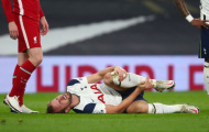 XONG! Thua đau Liverpool, Tottenham hứng chịu đòn giáng mạnh 
