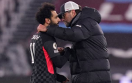 Salah đẳng cấp, Liverpool phả hơi nóng vào gáy Man Utd