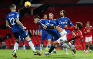 Nảy lửa OTF, Liverpool thảm bại và những hình ảnh ấn tượng nhất