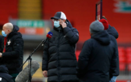 Điên tiết, Klopp tranh cãi nảy lửa với BHL Everton