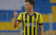 Chia tay Arsenal, Ozil đang sa lầy ra sao trên đất Thổ?