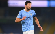 Liverpool từng 'lạc mất' siêu trung vệ của Man City