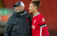 Chỉ 1 hành động, Klopp đã khiến sao trẻ của Liverpool 'hoảng sợ'