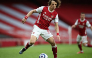 Mourinho phản ứng với trọng tài, David Luiz nhẹ nhàng đáp trả