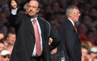 Tấm thẻ vàng khơi mào cuộc khẩu chiến dai dẳng giữa Sir Alex và Benitez