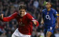 Đội hình hay nhất UEFA 2003: 'Song sát' MU-Arsenal, hàng thủ Italia