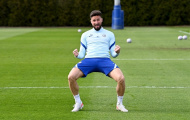 'Lão tướng' Chelsea cười sảng khoái trên sân tập
