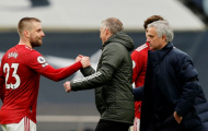 Thua M.U, Mourinho đã tự tay 'vả mặt' khi còn ở Old Trafford