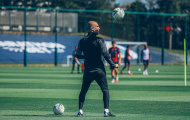 Pep Guardiola khiến học trò lác mắt, cú hích xuất hiện trên sân tập Man City