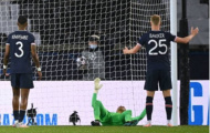 '1 thảm họa trong khung gỗ của Keylor Navas'
