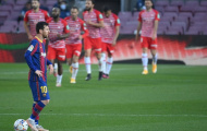 SỐC! Messi hỏng ăn khó tin, 'sút văng' danh hiệu La Liga của Barca?