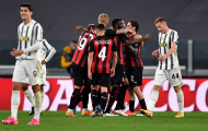 'Quá đau đớn, hãy thức tỉnh đi Juventus'