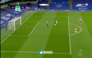 Ashley Cole chỉ đích danh 1 cái tên sau trận thua của Chelsea