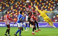 Thay Leno, Arsenal quay lại thương vụ thất bại