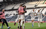 Kịch tính hạ nhà ĐKVĐ với 10 người, Juventus chen chân vào top 4
