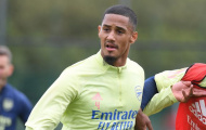 Sao trẻ Arsenal được so sánh với Varane và Van Dijk