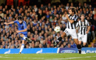 Lập siêu phẩm sút xa, Oscar gợi lại hình ảnh khi còn ở Chelsea