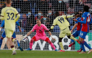 Quá bất ngờ, Arsenal 'đánh lừa' cả Premier League