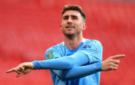 Trung vệ Man City sắp tạo 'quả bom' trên TTCN?