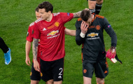 David De Gea lại được 'đàn anh' bảo vệ