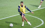 Tại sao Man Utd chưa xúc tiến bất kỳ thương vụ nào?