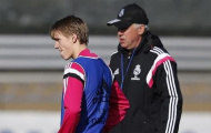 Nói lời thật lòng về Ancelotti, Odegaard báo tin buồn cho Arsenal?