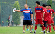 Lịch trình dày đặc và những bài toán khó dành cho HLV Park Hang-seo