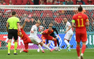 Dolberg lập cú đúp, tiễn Bale và đồng đội rời EURO 2020