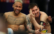 Neymar gây choáng, khóc nức nở rồi cười toe toét bên Messi