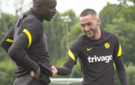 Vừa gặp lại, Ziyech bảo 1 sao Chelsea ăn nhiều quá